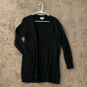 Black tunic open sweater with pockets